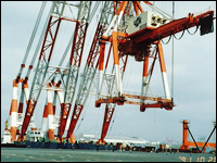 コンテナクレーン解体3