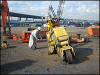 ガントリークレーン解体11